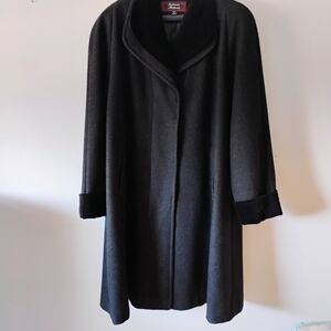 Stephanie Matthews Calf Length Swing Coat 100% Wool Shell